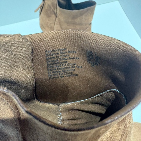 Women’s Brown Suede Ankle Boots – Block Heel – Size US 7 - Picture 5 of 9